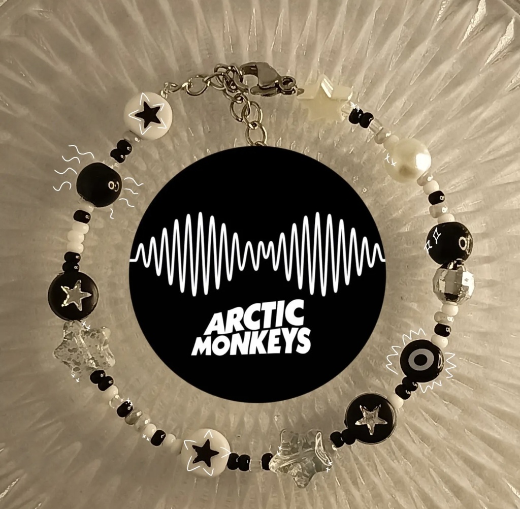 Manilla Arctic Monkey's 🐒