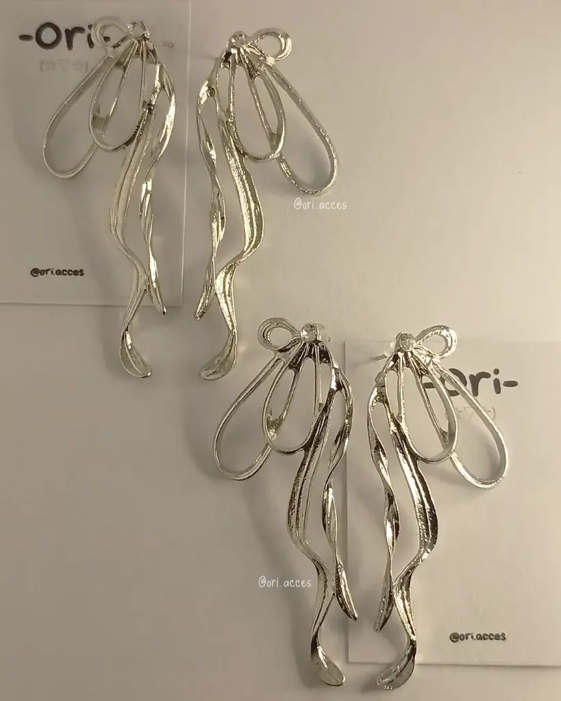 Aretes - Pendientes // Alara ✨ - Circón